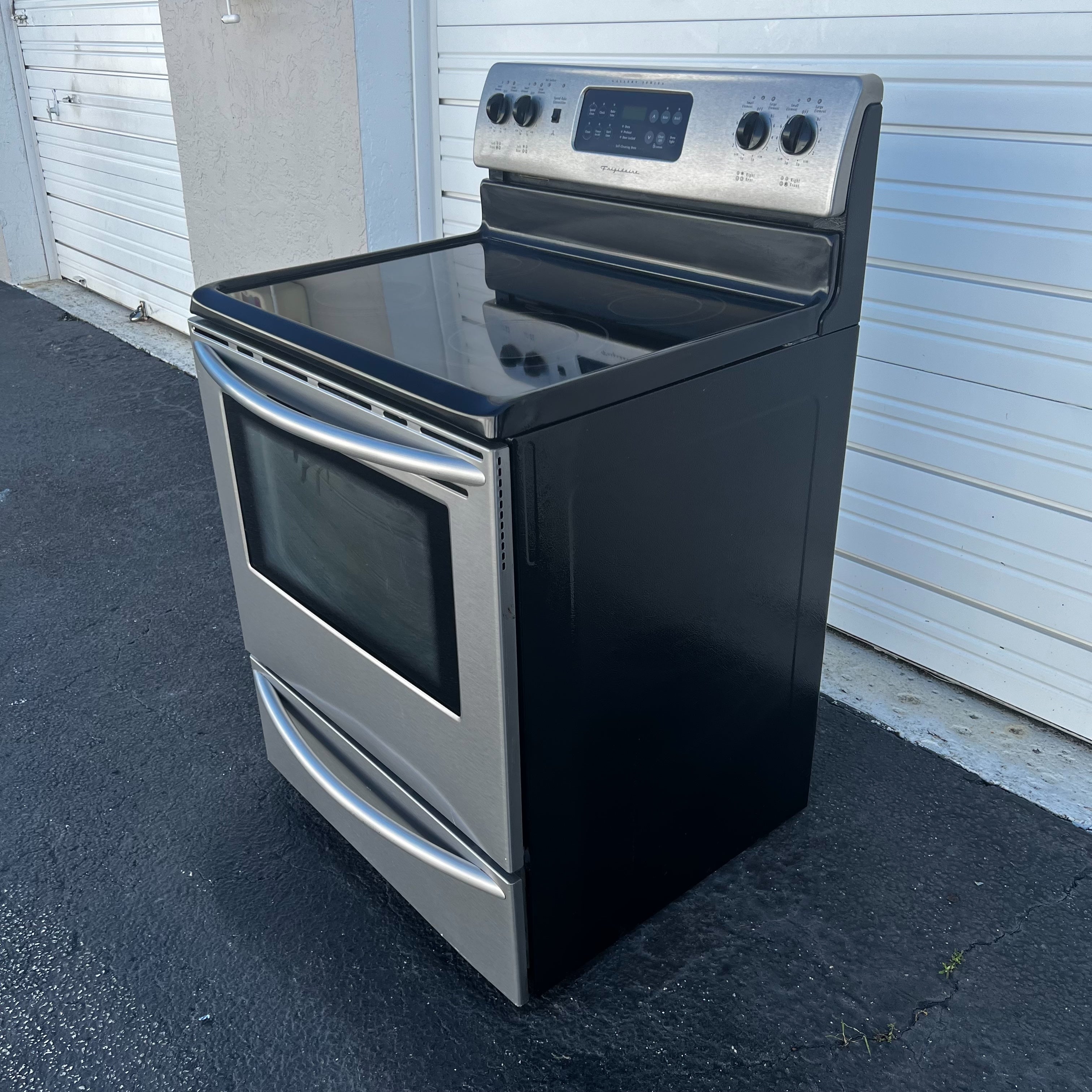 Frigidaire Stainless Steel Electric Stove Frigidaire Stainless Steel Electric Stove